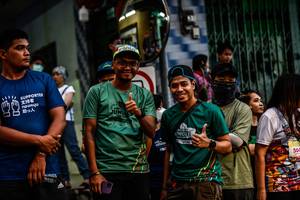 BIB: 
                            <button type="button" onclick="openModal(21897849)" class="btn btn-primary btn-sm float-right btn-popup" data-toggle="modal" data-target=".modal-high-quality">
                        <i class="fas fa-shopping-cart"></i> Add to Cart
                    </button>
                                            <button type="button" onclick="isThisMe(21897849, true)" class="btn btn-success btn-sm float-right btn-popup btn-isme hidden" data-toggle="tooltip" data-placement="bottom" title="นี่คือรูปของคุณใช่ไหม คลิกที่นี่เพื่อเอาเข้าอัลบั้ม">
                        <i class="fas fa-plus"></i> Add to album
                    </button>
                    <button type="button" onclick="isThisMe(21897849, false)" class="btn btn-warning btn-sm float-right btn-popup btn-isnotme hidden">
                        <i class="fas fa-ban"></i> Remove from album
                    </button>